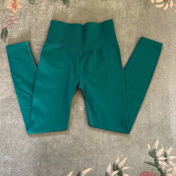 Teal workout pants - Picture 4 of 6